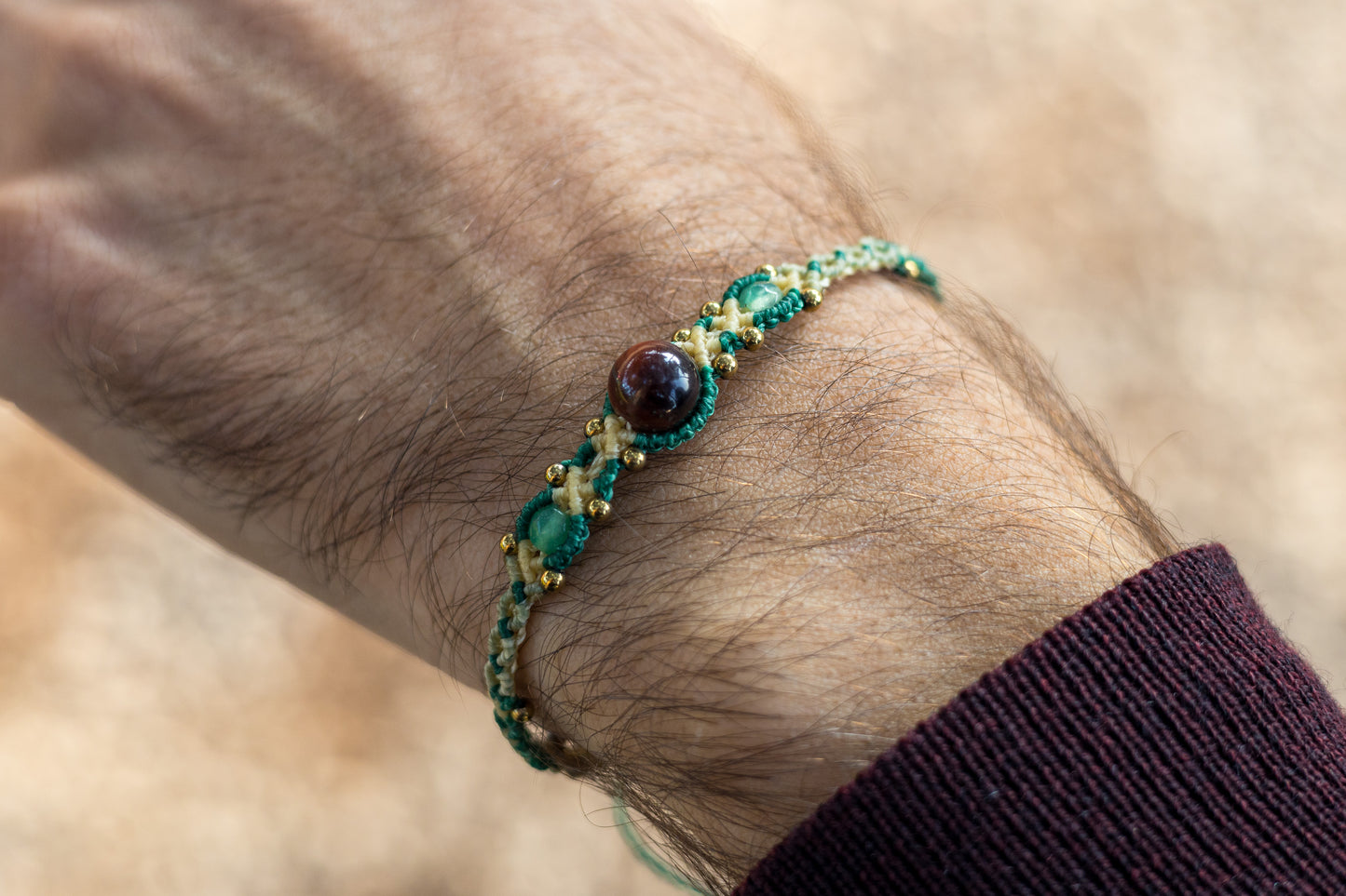 Bull's Eye and Green Agate Micro macramè bracelet