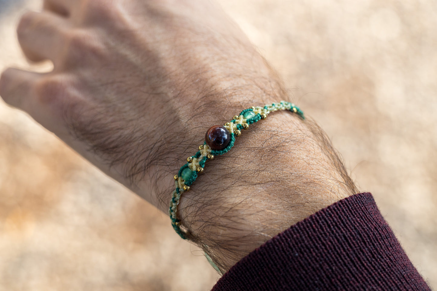 Bull's Eye and Green Agate Micro macramè bracelet